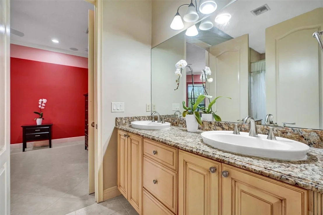 Photo of 8426 Sawpine Road