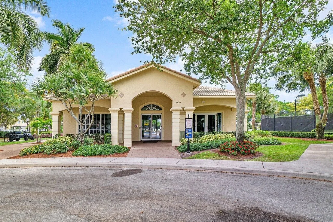 Photo of 7241 Providence Road