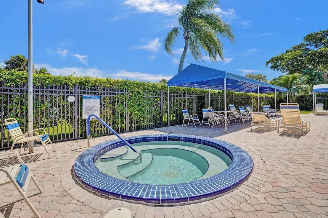 Photo of Unit 224 at 5190 Las Verdes Circle