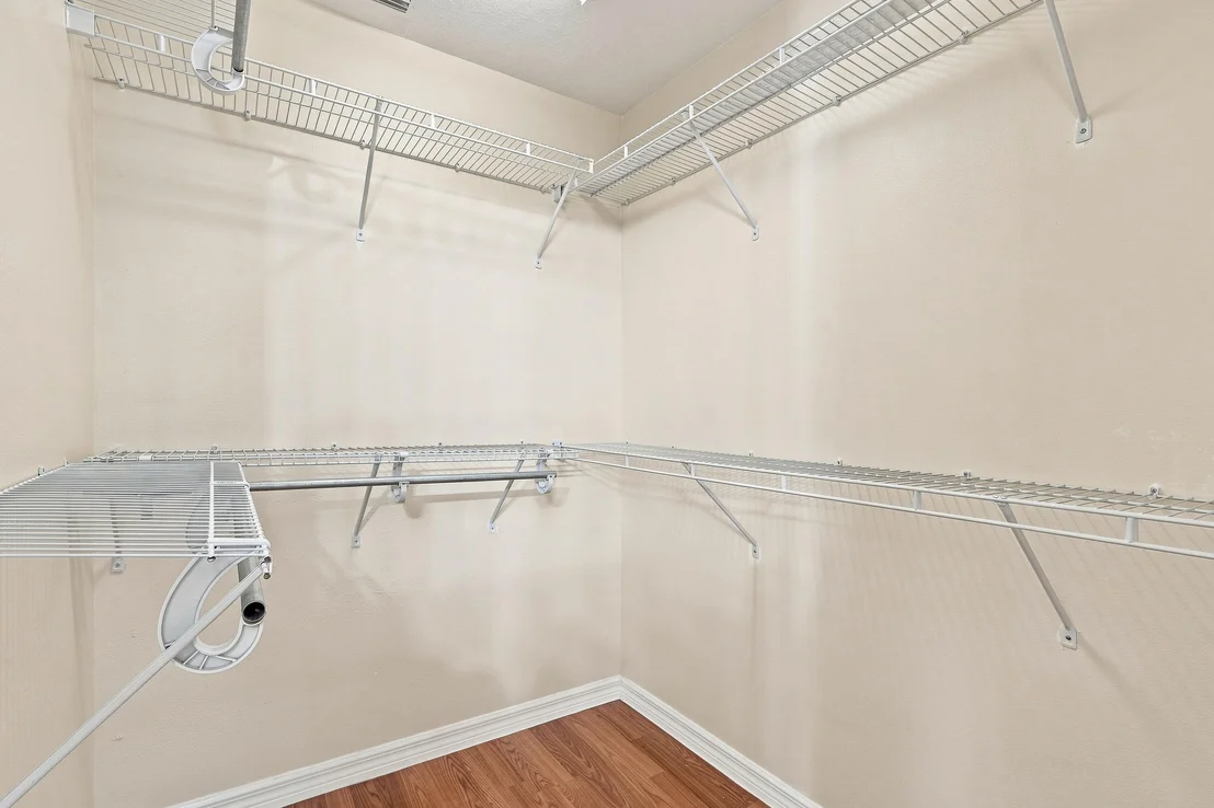 Photo of 815 Greenleaf Circle