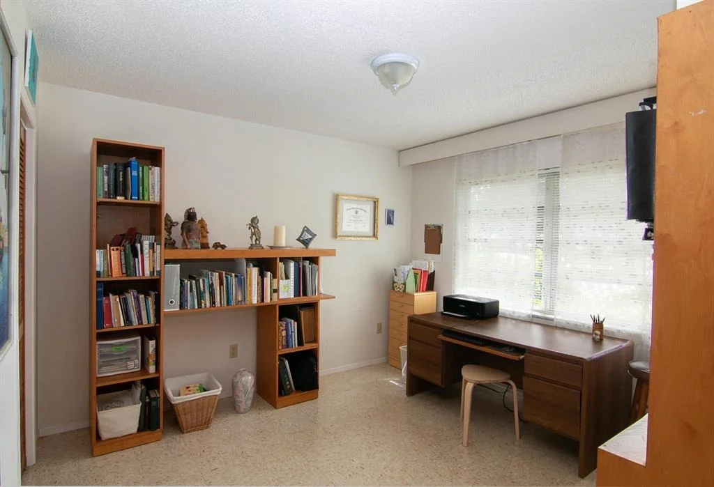 Photo of 6789 Boston Drive