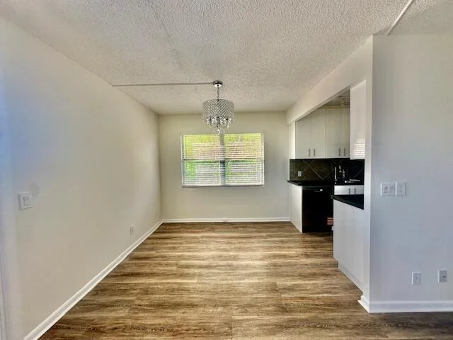 Photo of 3080 Cornwall D