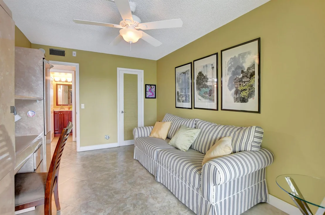 Photo of 3003 Ashby C