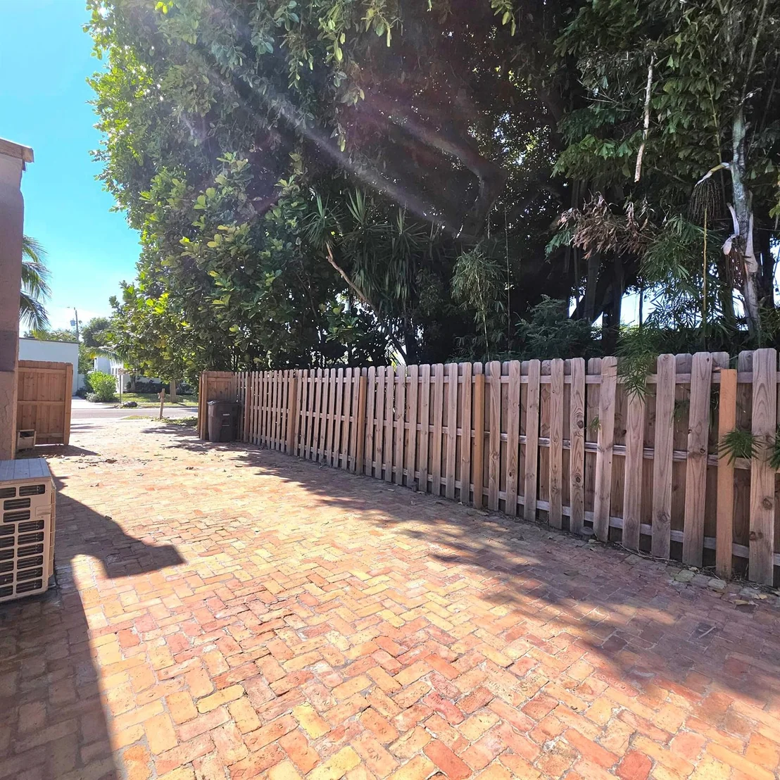Photo of 511 Upland Road