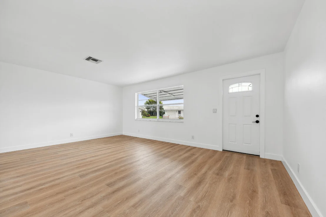 Photo of 2101 Verdi Drive