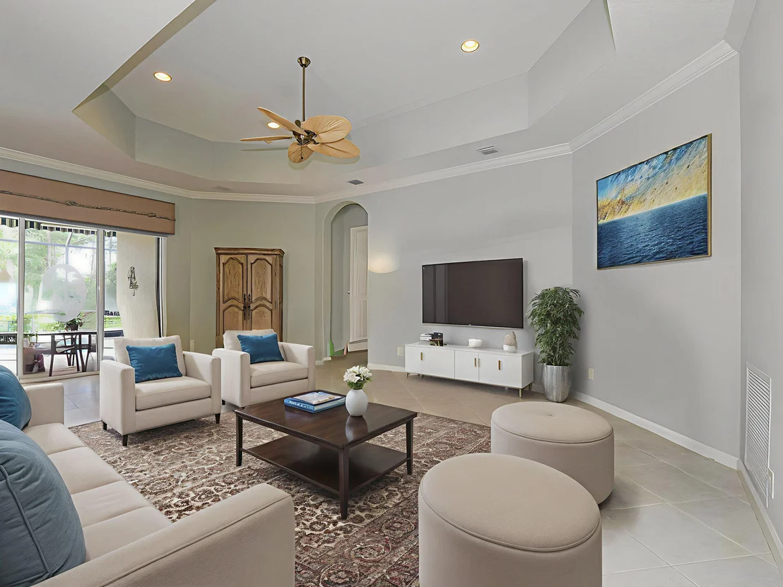 Photo of 6871 SE Twin Oaks Circle