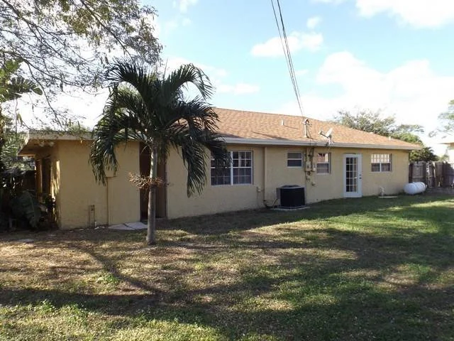Photo of 1113 Strickland Road