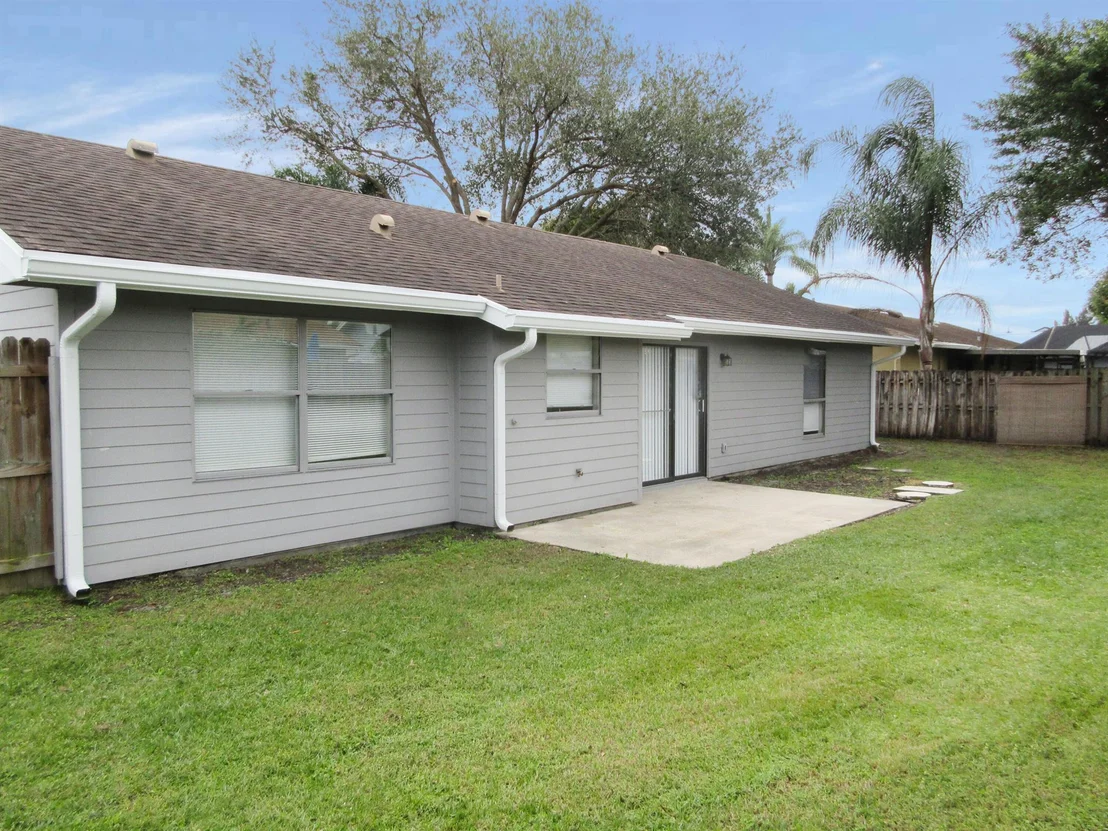 Photo of 5321 Fox Valley Trail