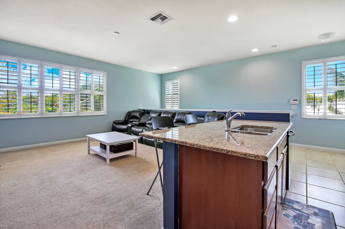 Photo of 1029 N Jeaga Drive
