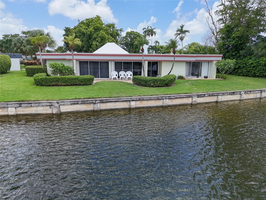 Photo of 5604 Melaleuca Drive