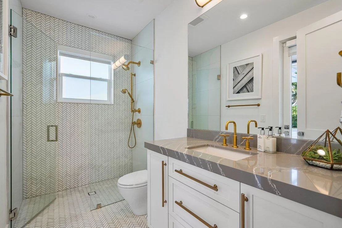 Photo of 8331 Sawpine Road