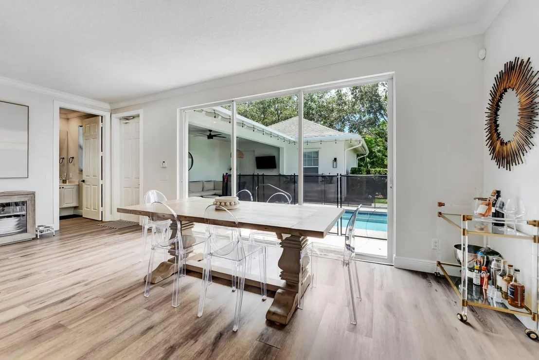 Photo of 2632 E Community Drive