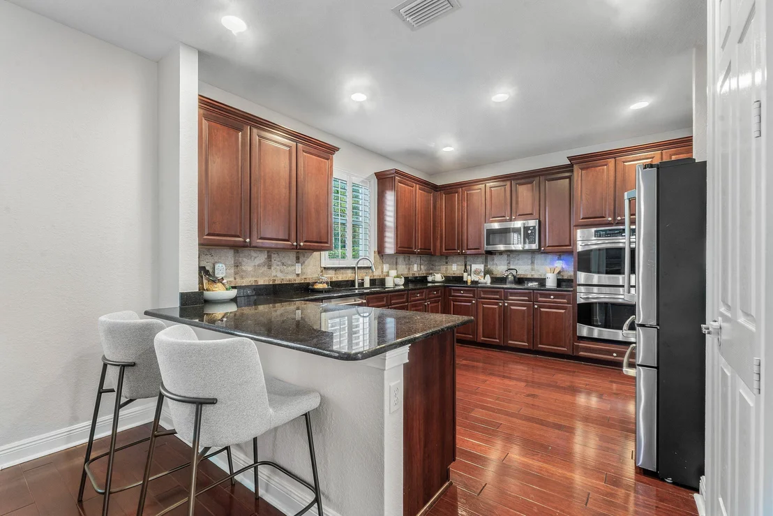 Photo of 141 UMBRELLA Place