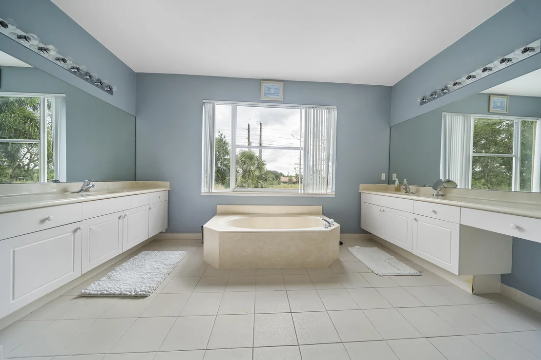 Photo of 1317 Beacon Circle Circle