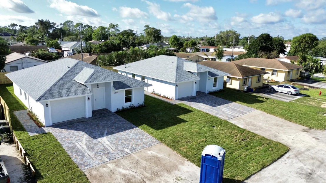 Photo of 4916 Biscayne Drive
