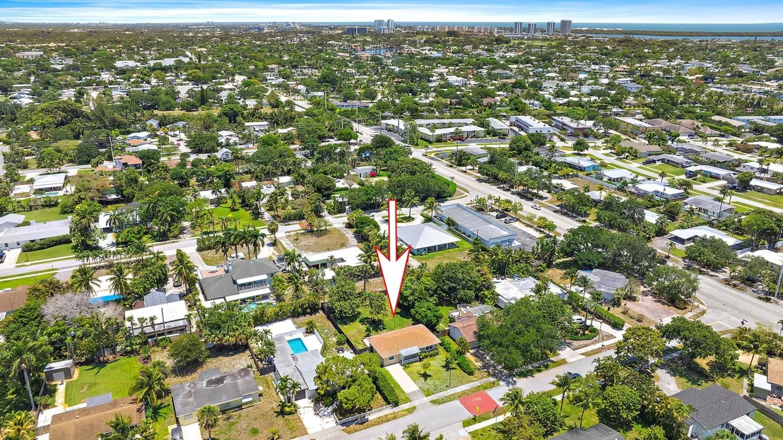 Photo of 2559 Conroy Drive