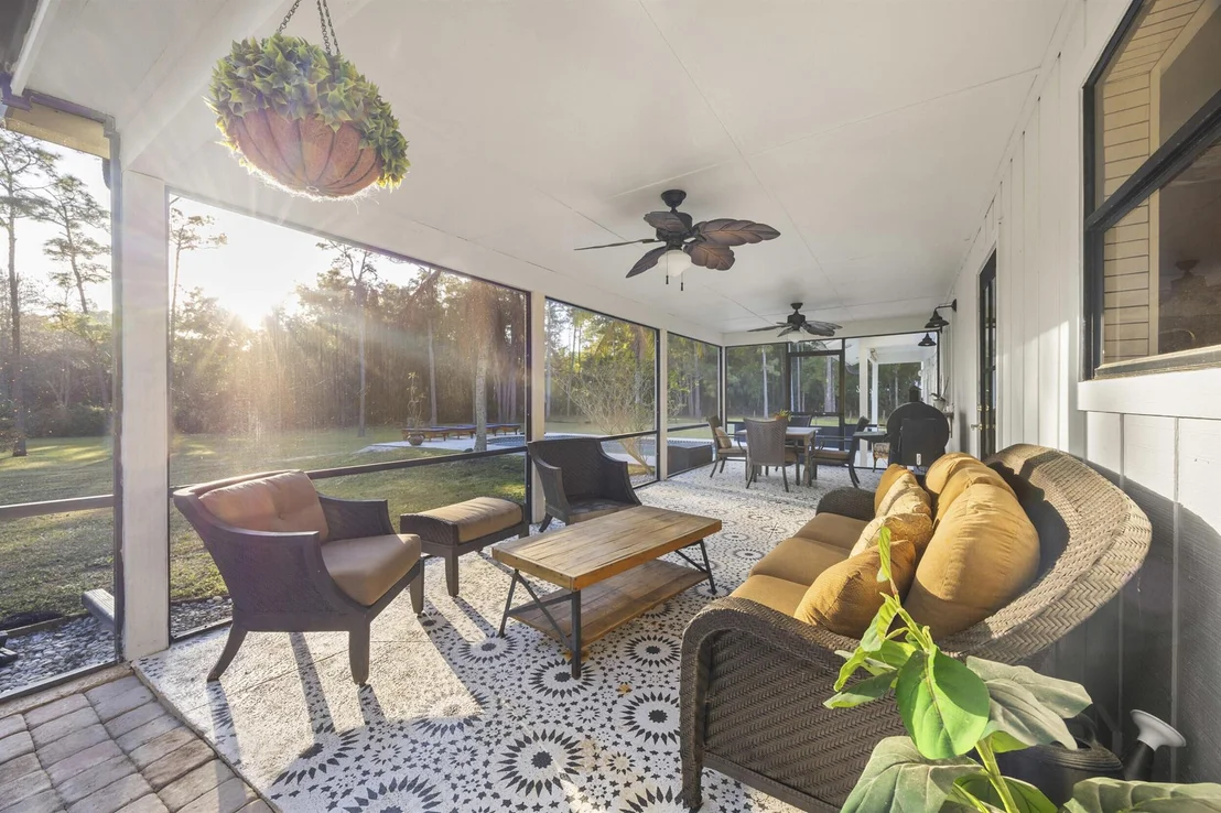 Photo of 15660 121st Terrace N