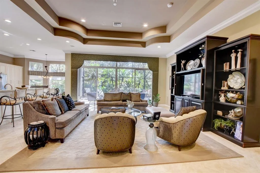 Photo of 6934 Great Falls Circle