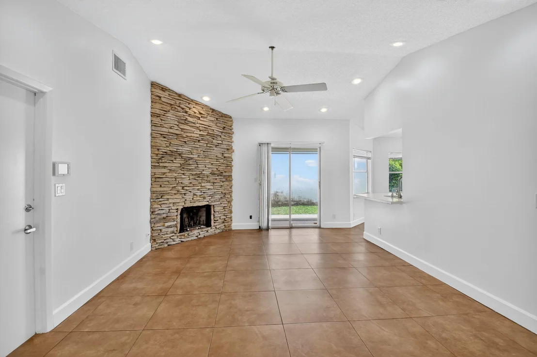 Photo of 21 Swallow Drive