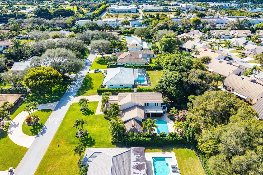 Photo of 10893 Gleneagles Road