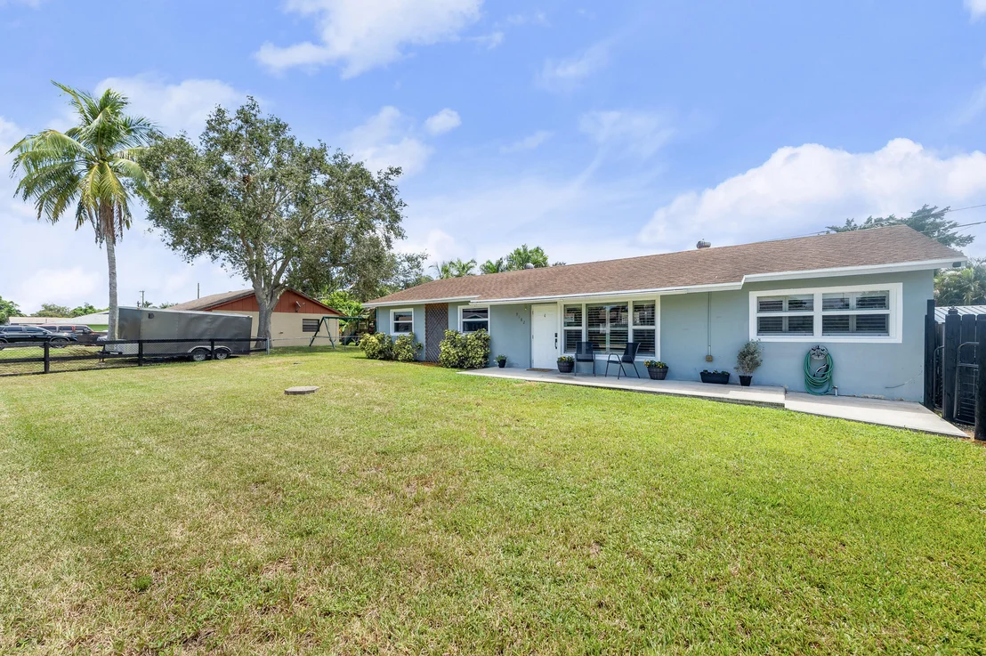 Photo of 9182 Lantern Drive