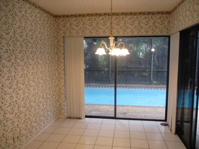 Photo of 3850 Live Oak Boulevard