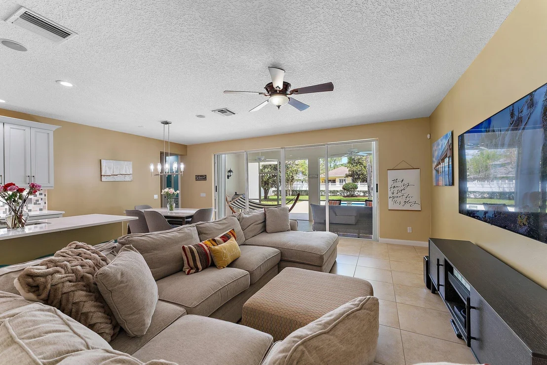 Photo of 1771 W Community Drive