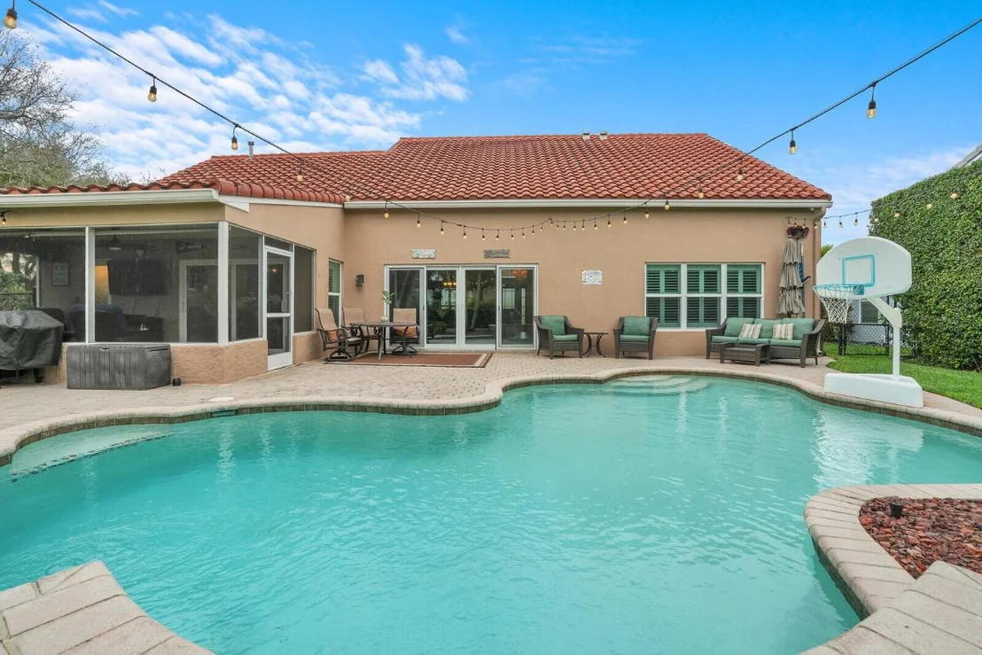Photo of 1008 Pine Lake Circle