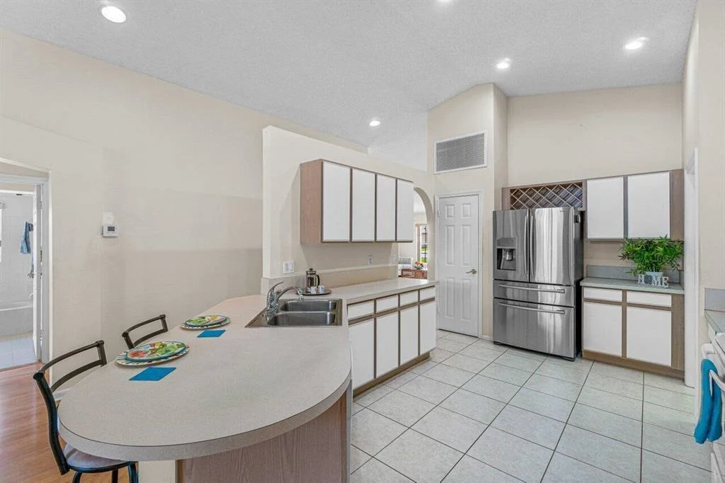 Photo of 8069 Palm Gate Drive
