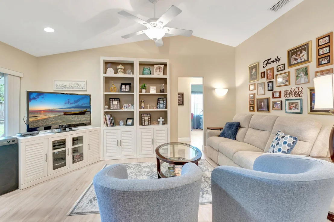 Photo of 11390 Chipmunk Drive