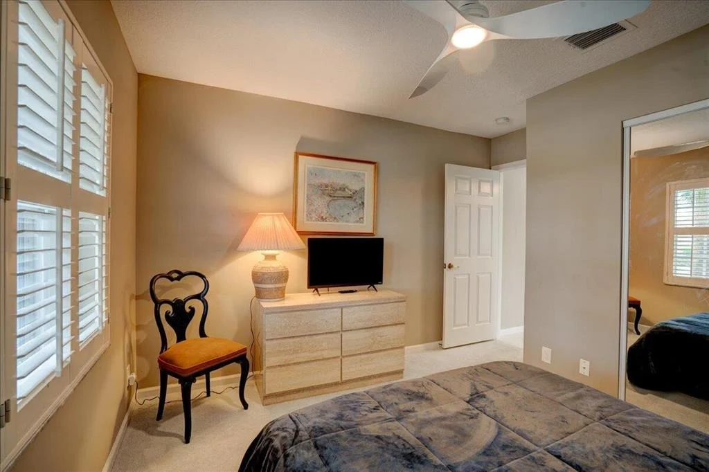 Photo of 7038 Haviland Circle