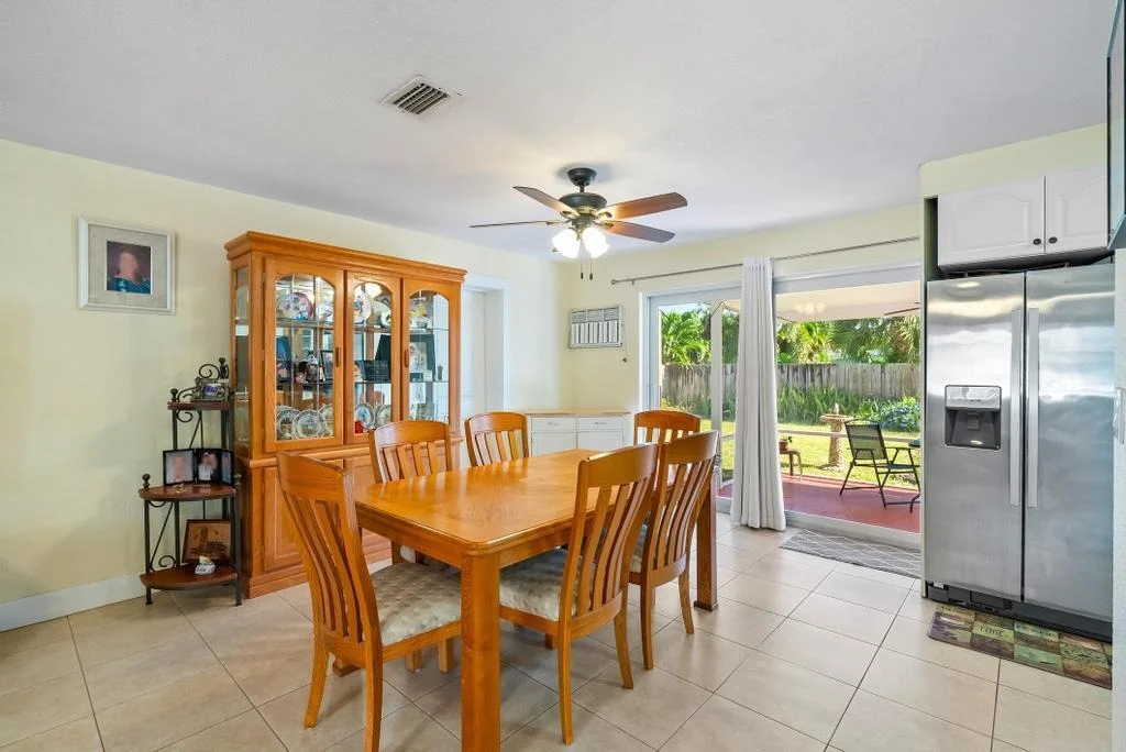 Photo of 16 SE 8th Terrace