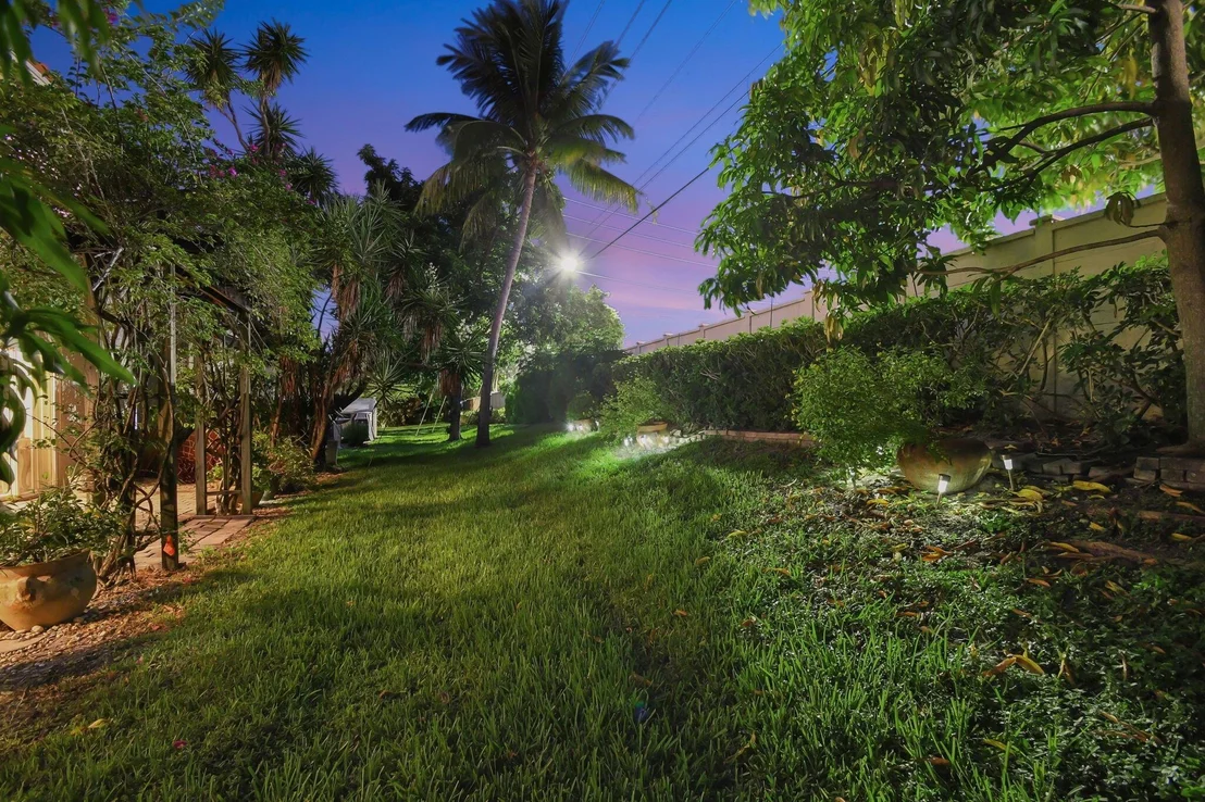 Photo of 5565 American Circle