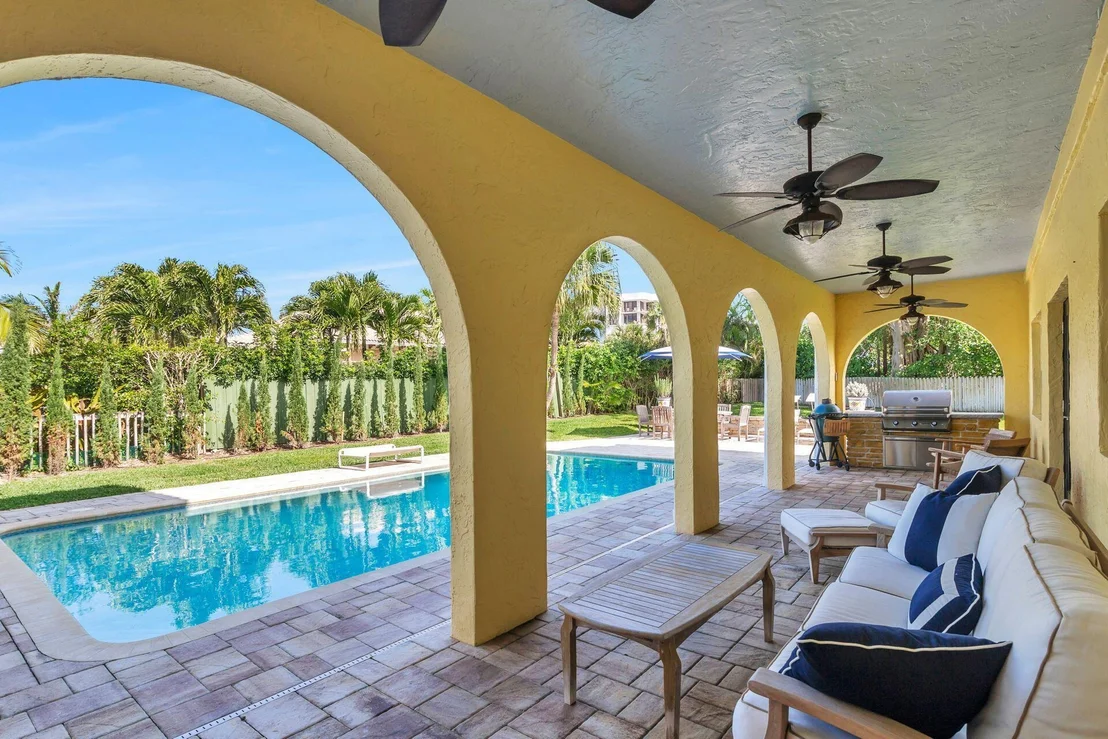 Photo of 141 Rotunda Drive