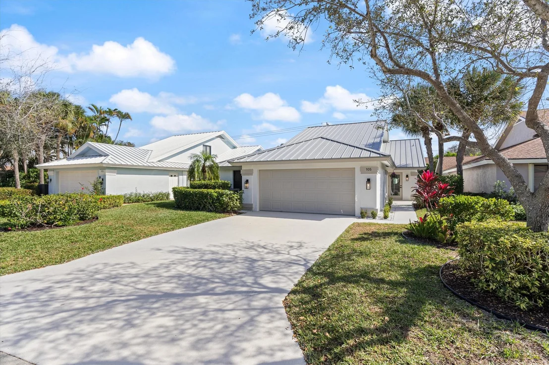 Photo of 105 Landward Drive