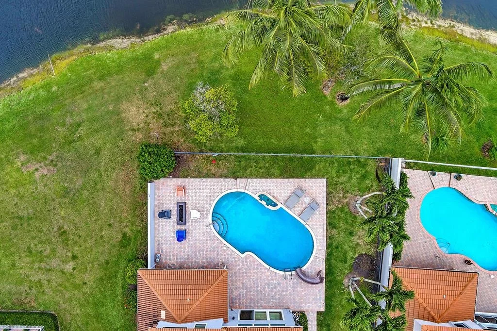 Photo of 6810 Portside Drive