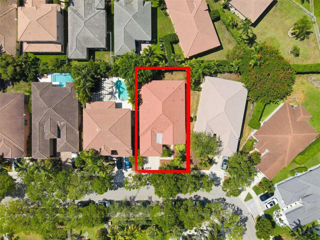 Photo of 934 S Sunflower Circle
