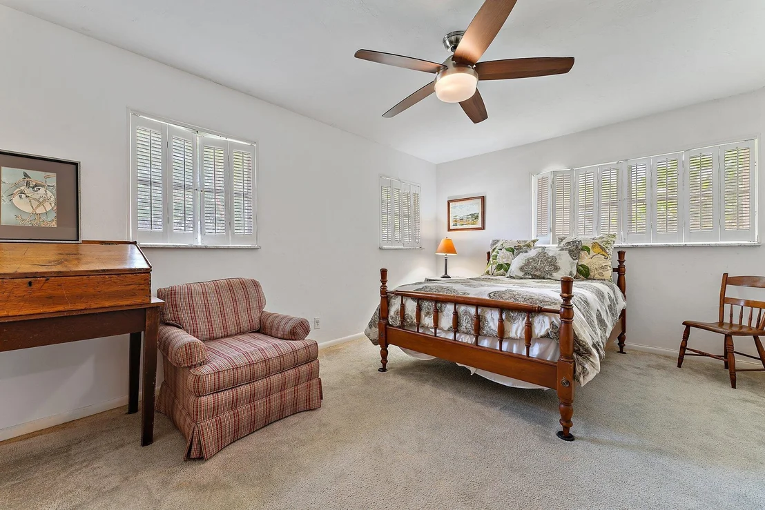 Photo of 100 Gulfstream Road