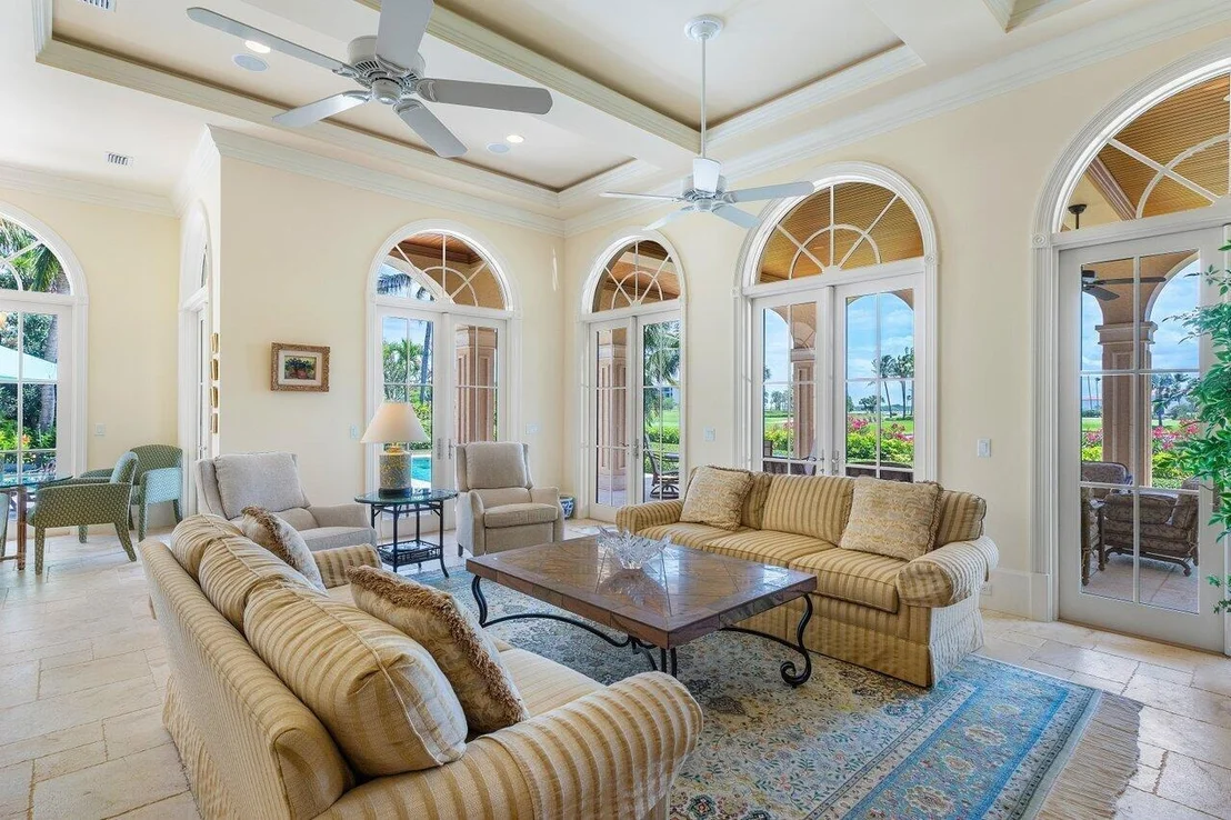 Photo of 6971 SE Harbor Circle