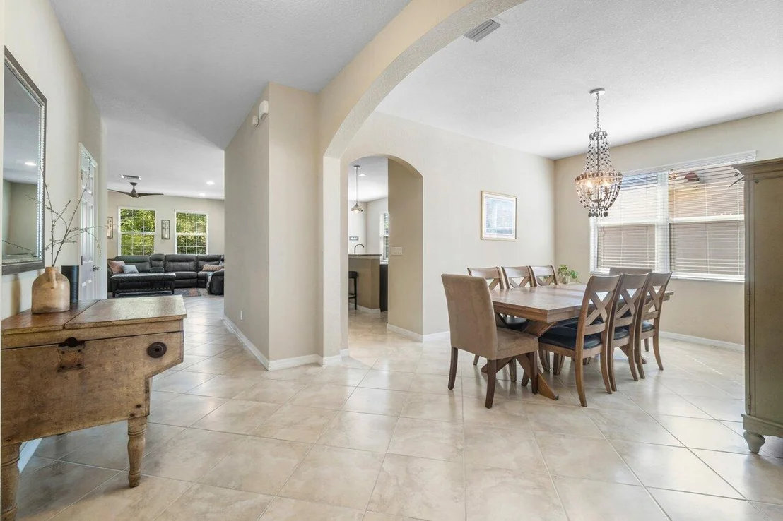 Photo of 10576 Longleaf Lane