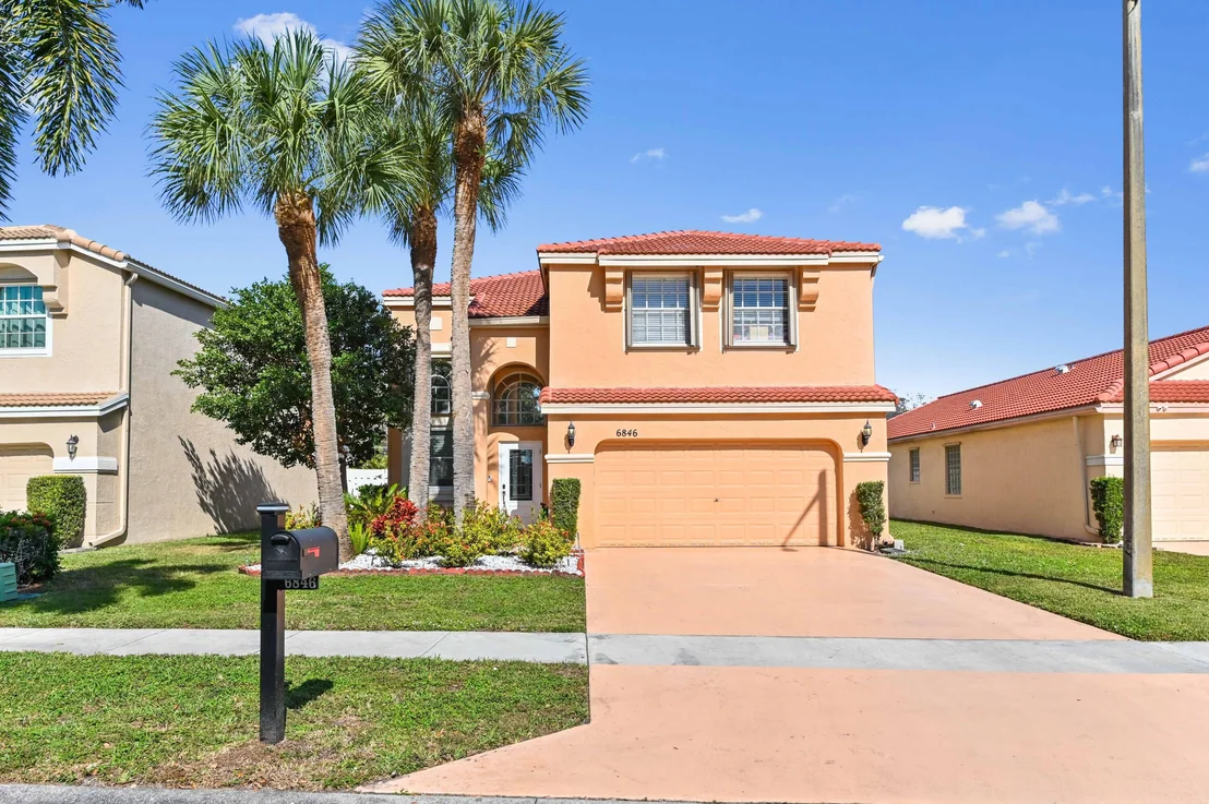 Photo of 6846 Ashburn Road