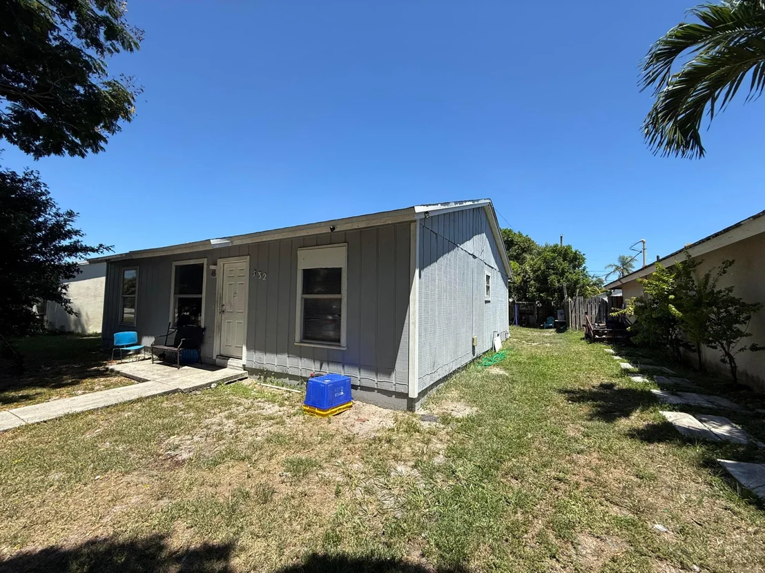 Photo of 332 Fleming Avenue