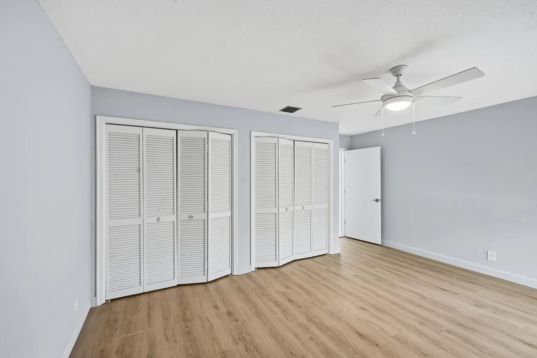 Photo of 5935 Glenbrook Drive
