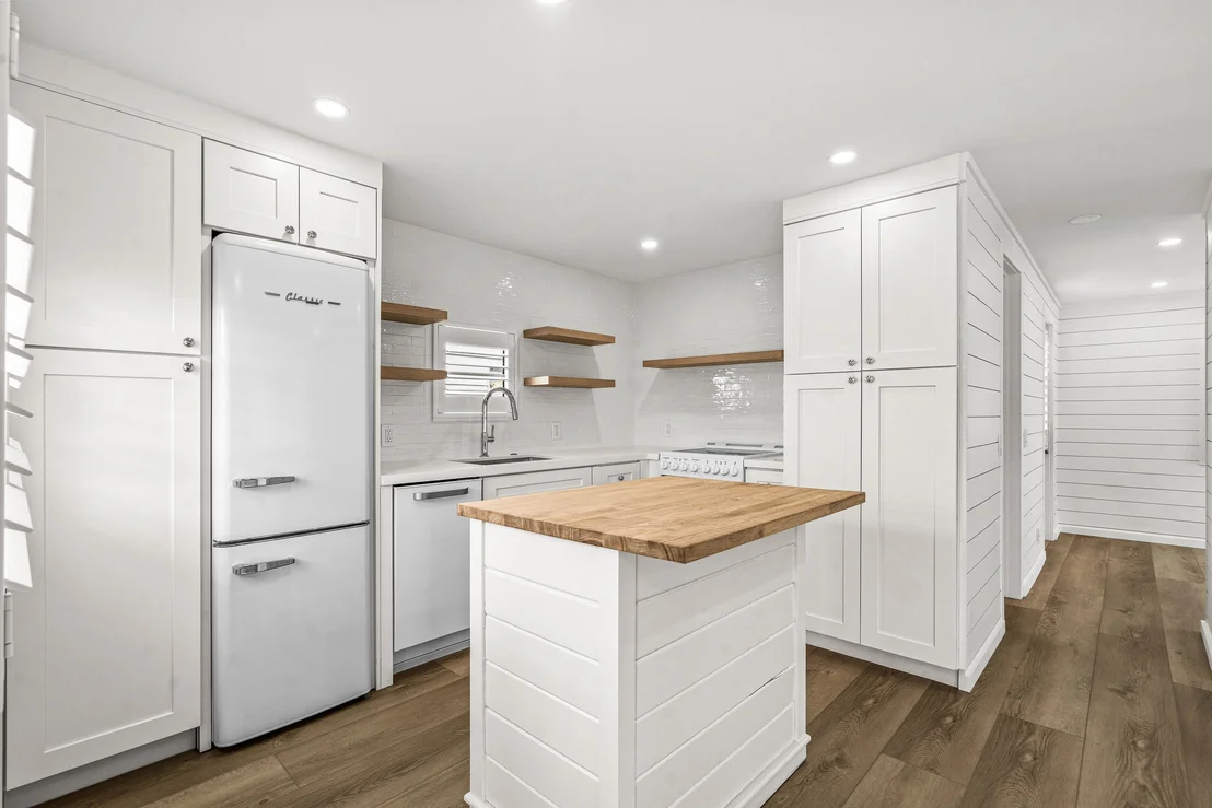 Photo of Unit K at 20 Juniper Drive