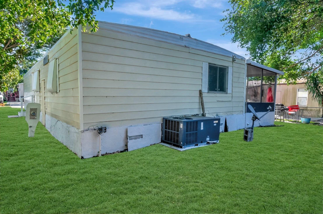 Photo of 23017 Watergate Circle