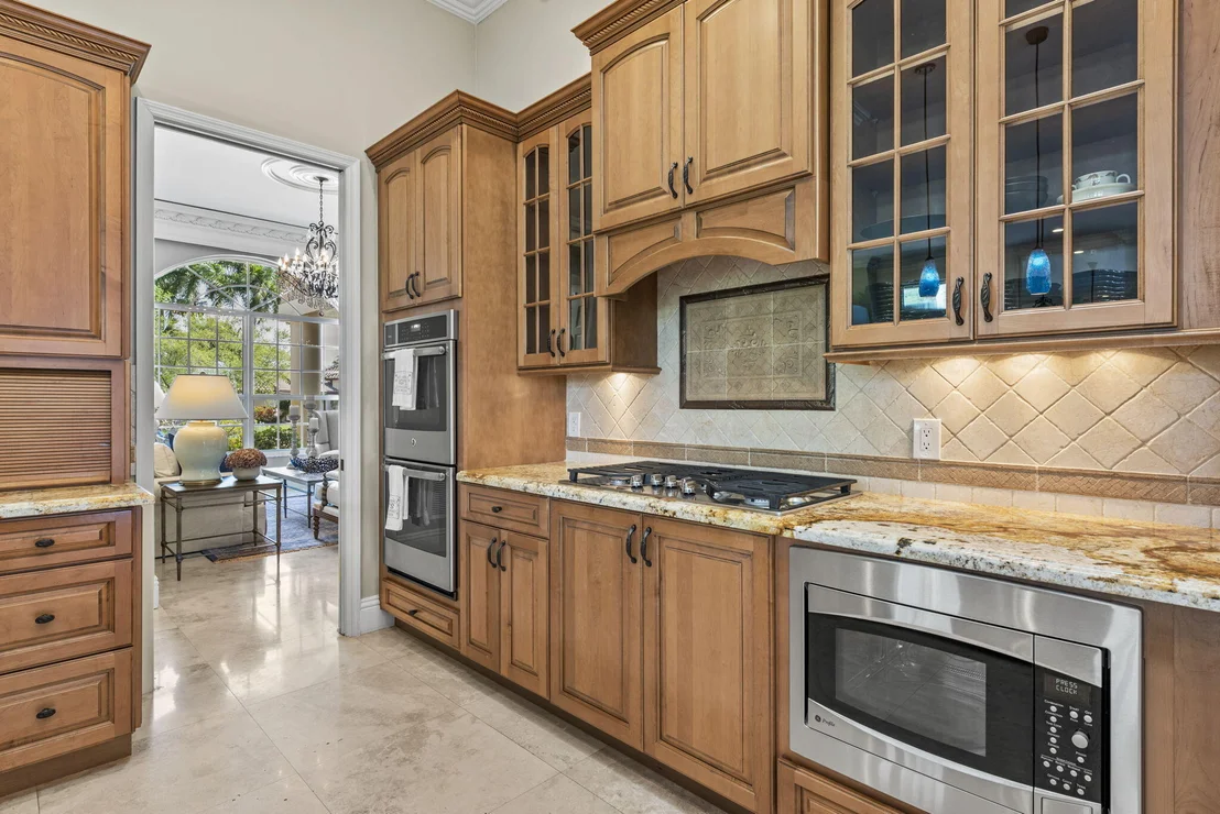 Photo of 7900 N Upper Ridge Drive