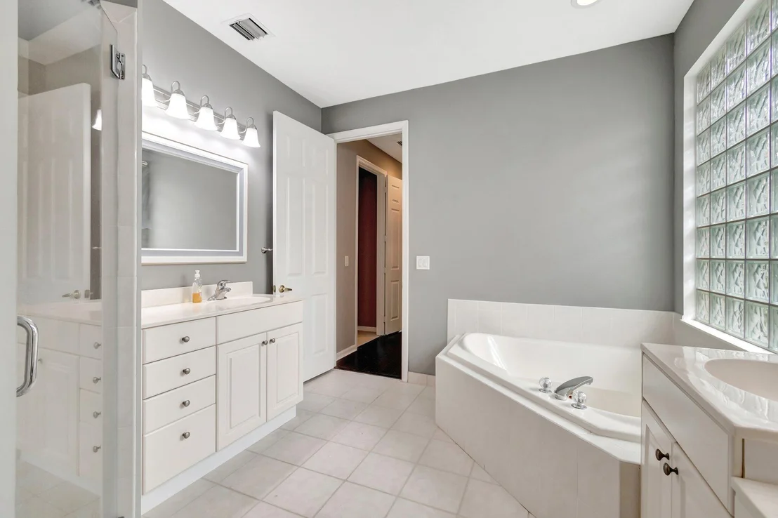 Photo of 2676 Clipper Circle