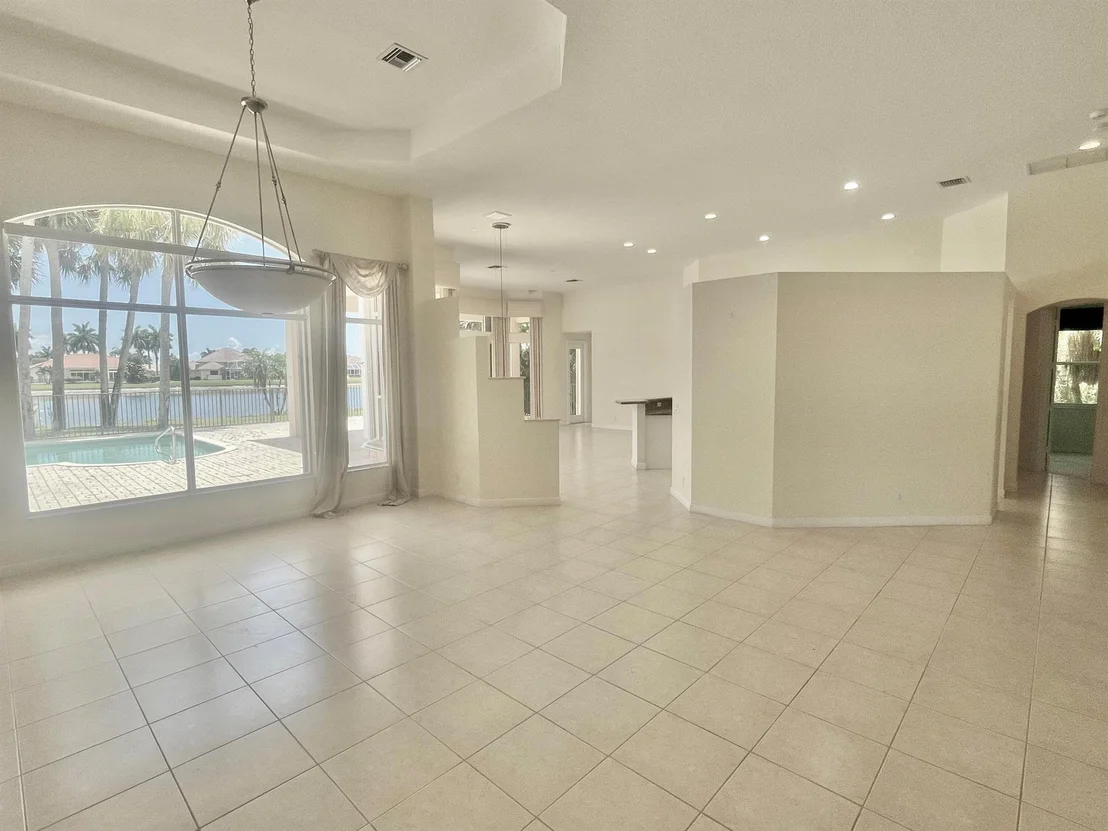 Photo of 8180 Muirhead Circle