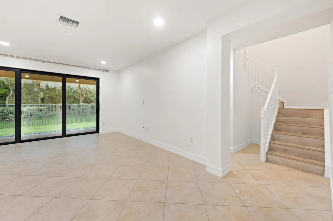 Photo of 13739 Moss Agate Avenue