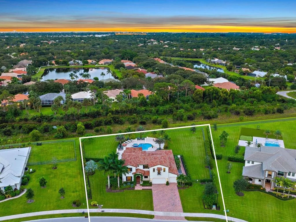 Photo of 8164 SE Old Plantation Circle